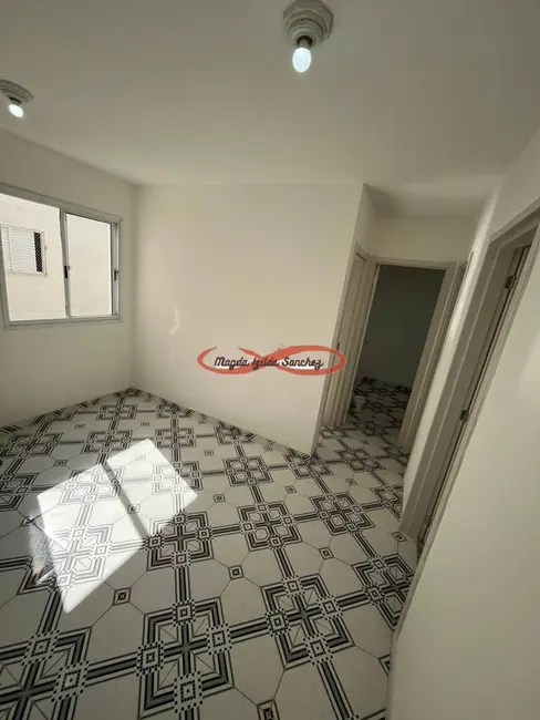 Foto 9 de Apartamento com 2 quartos à venda, 42m2 em Jardim Nélia, São Paulo - SP