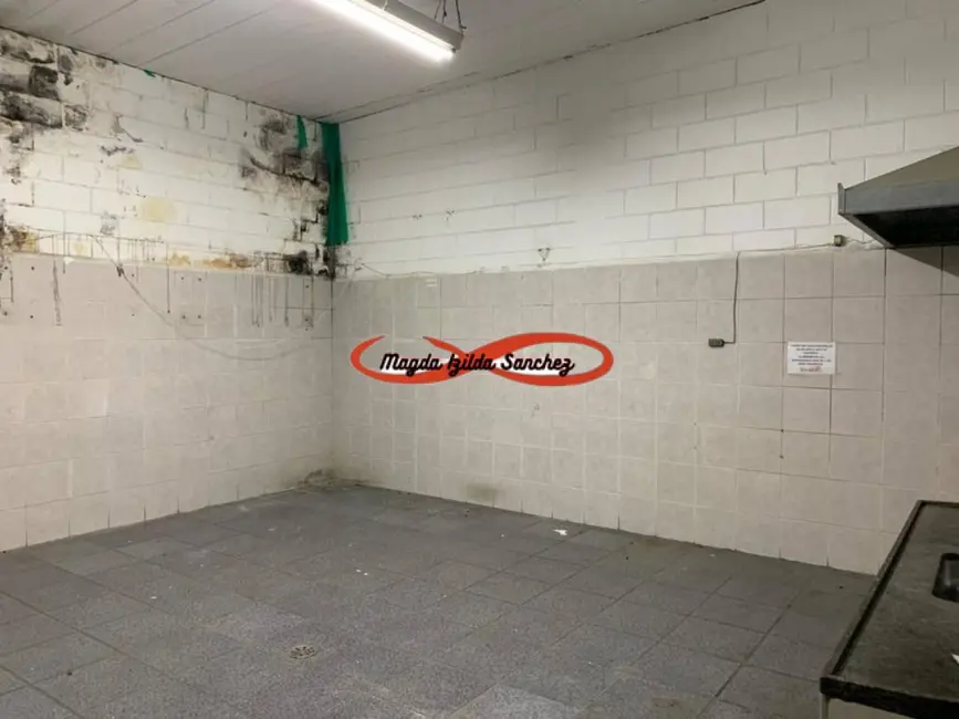Foto 8 de Armazém / Galpão à venda, 1000m2 em Vila Carmosina, São Paulo - SP