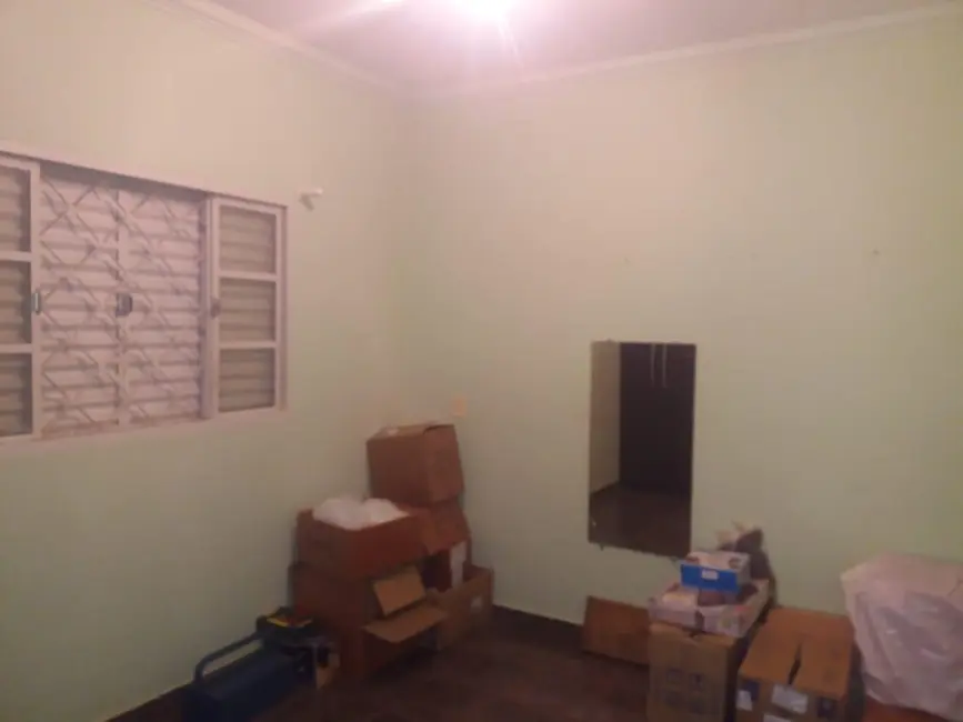Casa com 3 quartos à venda, 200m2 em Conjunto Uberaba, Uberaba - MG - imagem 9 Foto 9 de Casa com 3 quartos à venda, 200m2 em Conjunto Uberaba, Uberaba - MG