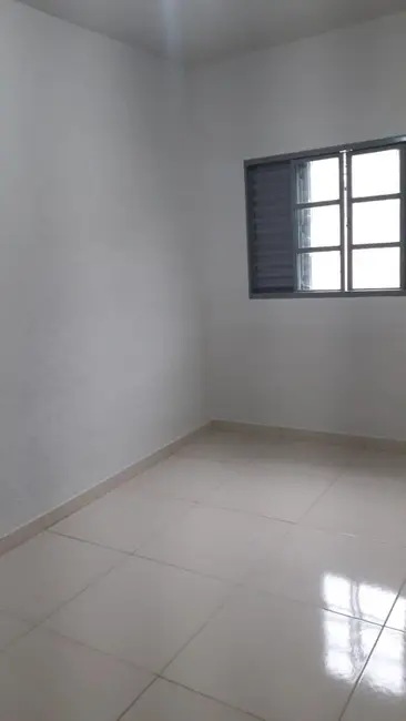 Casa com 3 quartos à venda, 200m2 em Conjunto Manoel Mendes, Uberaba - MG - imagem 7 Foto 7 de Casa com 3 quartos à venda, 200m2 em Conjunto Manoel Mendes, Uberaba - MG