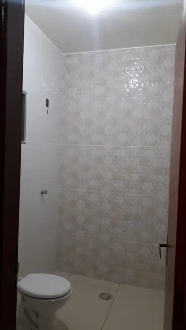 Casa com 3 quartos à venda, 200m2 em Conjunto Manoel Mendes, Uberaba - MG - imagem 5 Foto 5 de Casa com 3 quartos à venda, 200m2 em Conjunto Manoel Mendes, Uberaba - MG