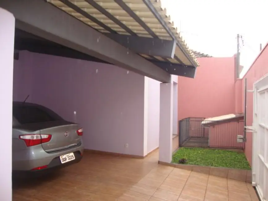Foto 2 de Casa com 4 quartos à venda, 368m2 em Boa Vista, Uberaba - MG