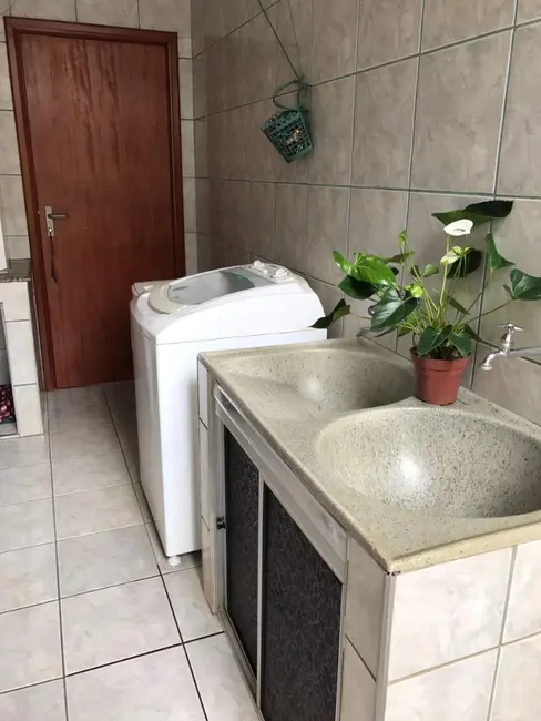 Casa com 4 quartos à venda, 300m2 em Cidade Jardim, Uberaba - MG - imagem 9 Foto 9 de Casa com 4 quartos à venda, 300m2 em Cidade Jardim, Uberaba - MG