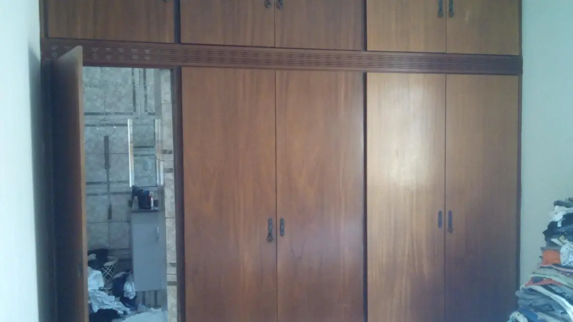 Casa com 3 quartos à venda, 250m2 em Núcleo Habitacional Silvério Cartafina, Uberaba - MG - imagem 9 Foto 9 de Casa com 3 quartos à venda, 250m2 em Núcleo Habitacional Silvério Cartafina, Uberaba - MG