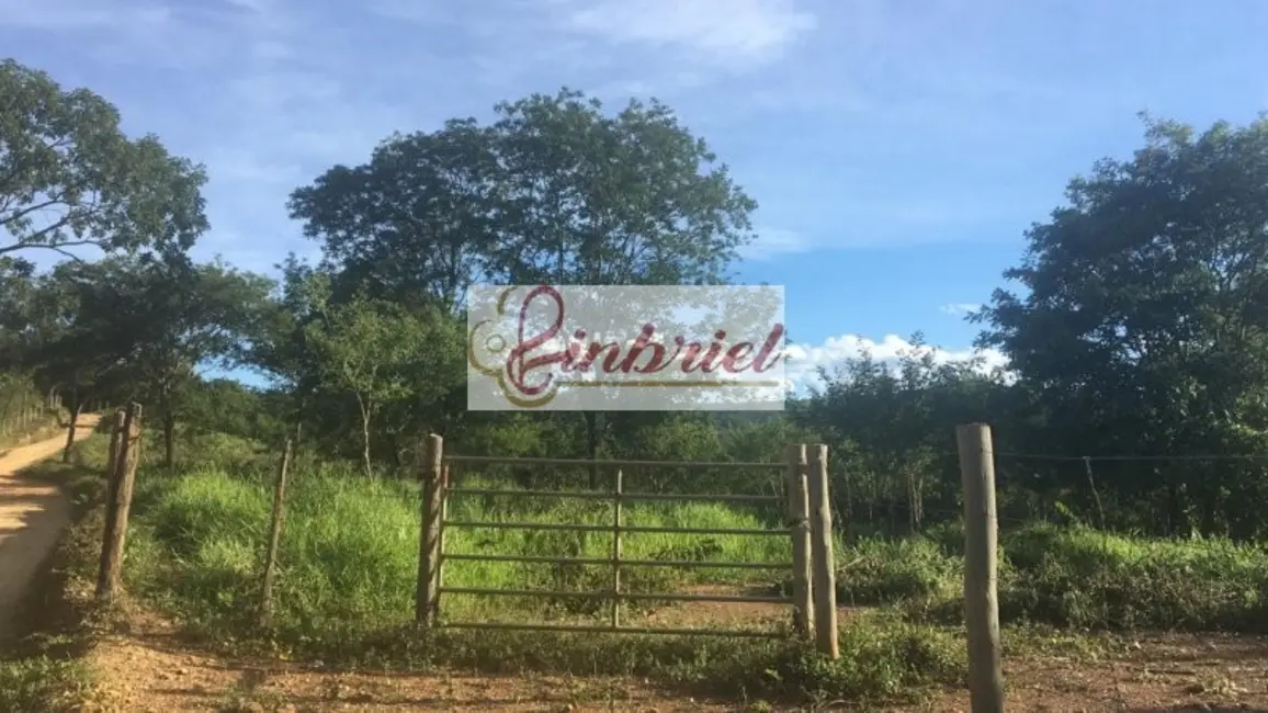 Foto 1 de Terreno / Lote à venda, 30000m2 em São Geraldo II, Montes Claros - MG