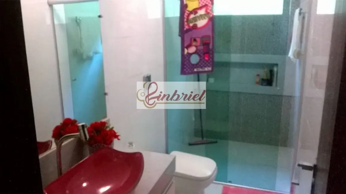 Foto 8 de Casa com 3 quartos à venda, 700m2 em Janauba - MG