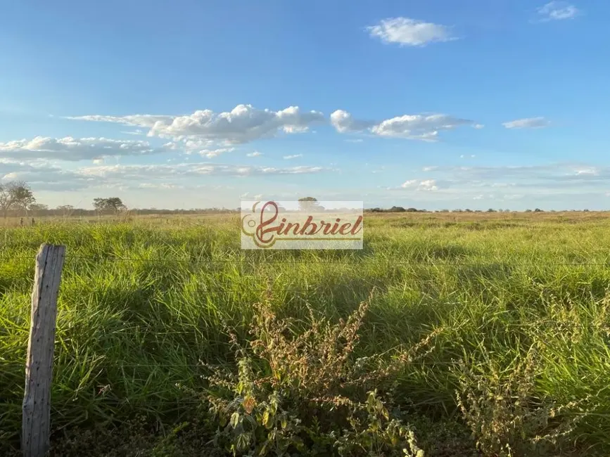 Foto 7 de Fazenda / Haras à venda, 420m2 em Montes Claros - MG