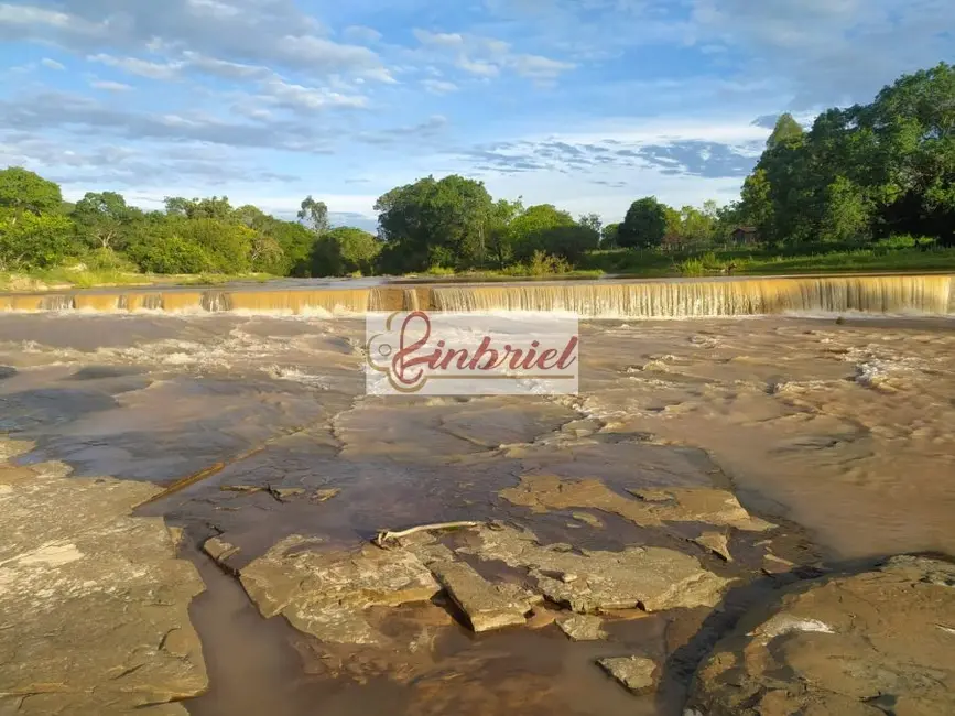 Foto 9 de Fazenda / Haras à venda, 467m2 em Buritizeiro - MG