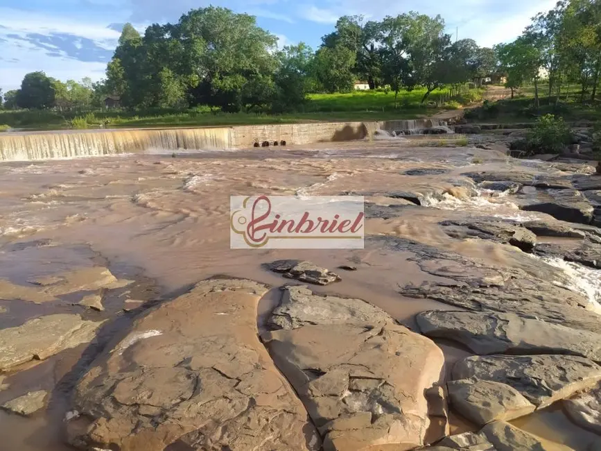 Foto 8 de Fazenda / Haras à venda, 467m2 em Buritizeiro - MG
