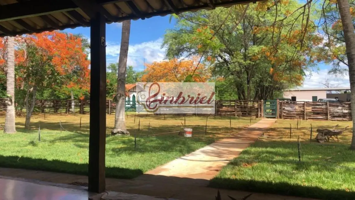 Foto 1 de Fazenda / Haras à venda, 6327m2 em Janauba - MG