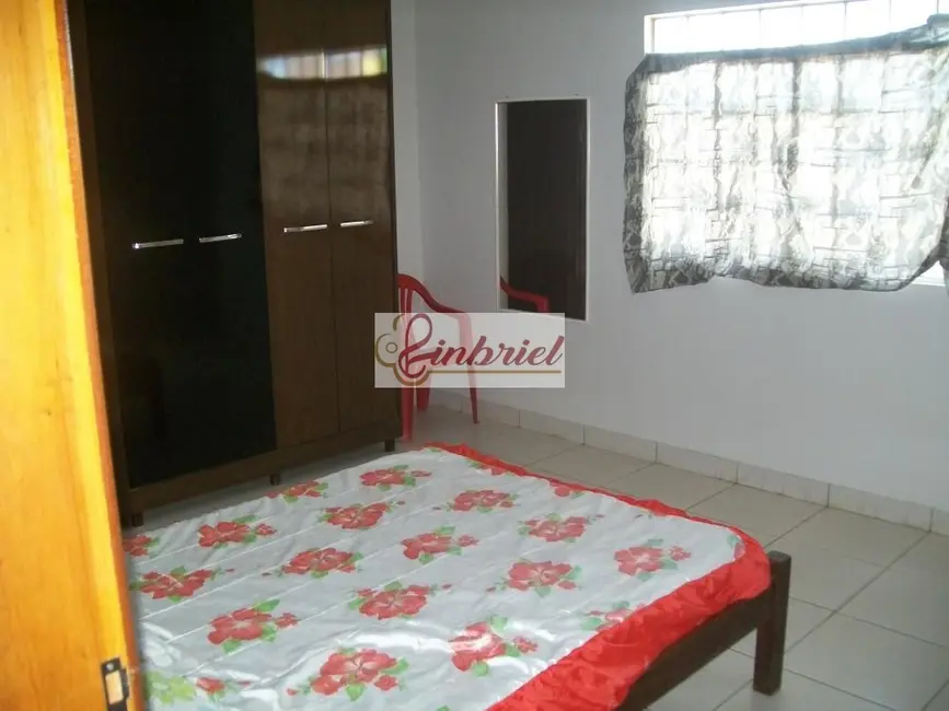 Foto 8 de Sobrado com 4 quartos à venda, 330m2 em Centro, Janauba - MG