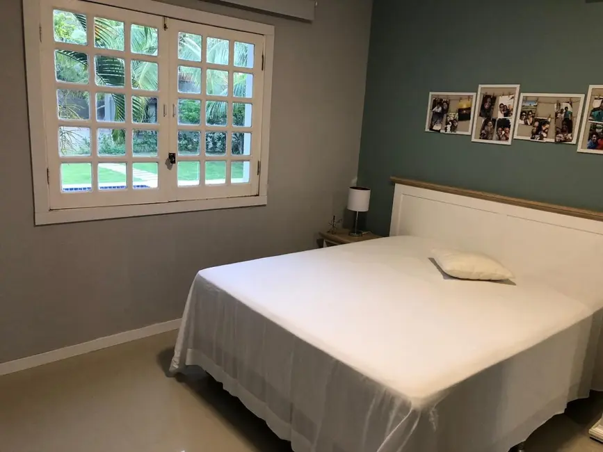 Casa de Condomínio com 3 quartos para alugar, 1000m2 em Lauro De Freitas - BA - imagem 3 Foto 3 de Casa de Condomínio com 3 quartos para alugar, 1000m2 em Lauro De Freitas - BA