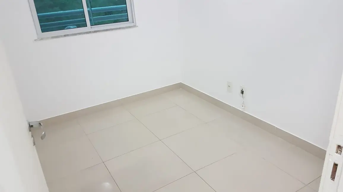 Foto 8 de Apartamento com 3 quartos para alugar, 81m2 em Piatã, Salvador - BA