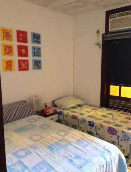 Foto 2 de Apartamento com 1 quarto à venda, 50m2 em Camacari - BA