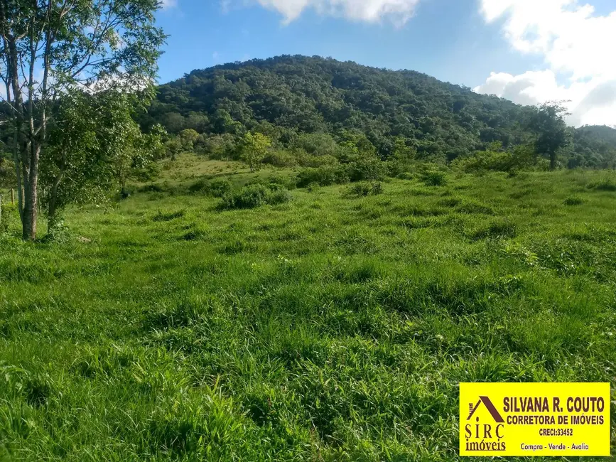 Foto 1 de Terreno / Lote à venda, 34000m2 em Marica - RJ