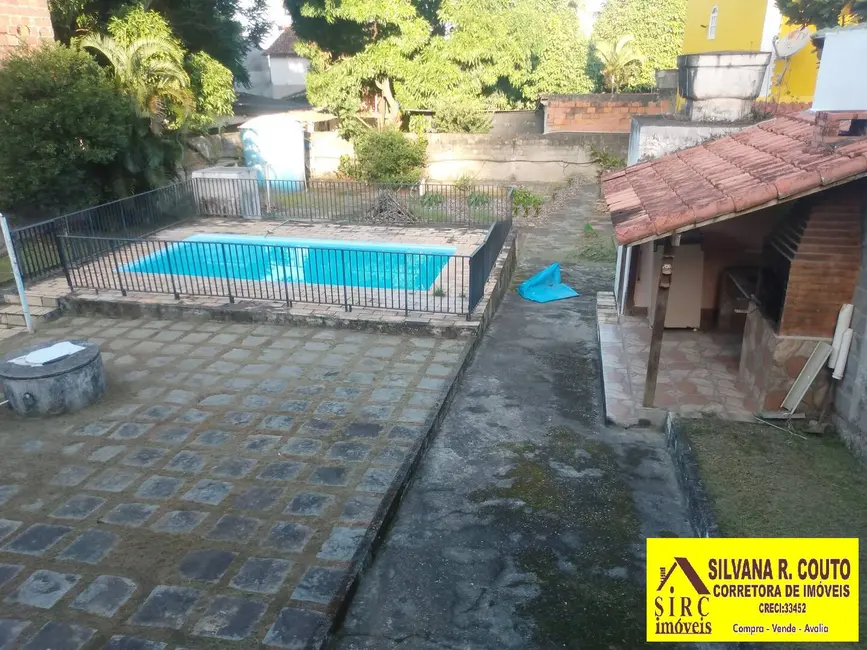 Foto 8 de Casa com 5 quartos à venda, 568m2 em Marica - RJ