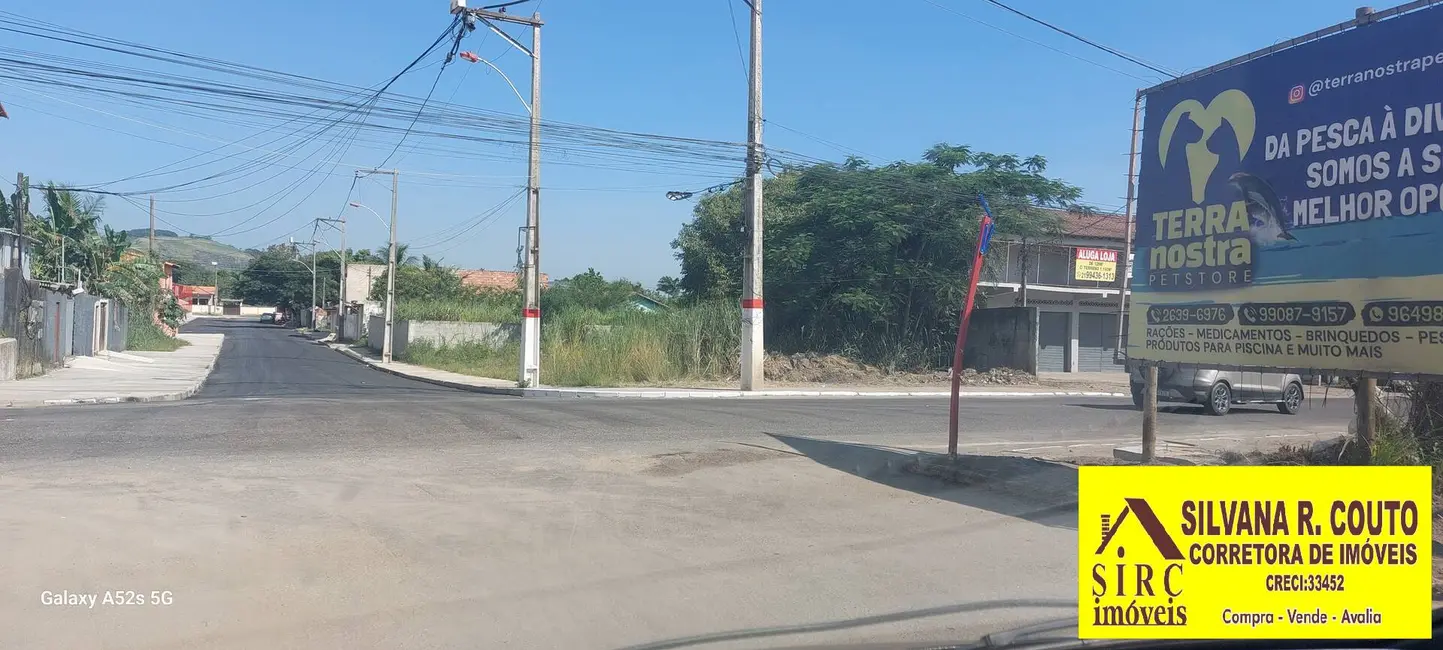 Foto 2 de Terreno / Lote à venda, 470m2 em Marica - RJ