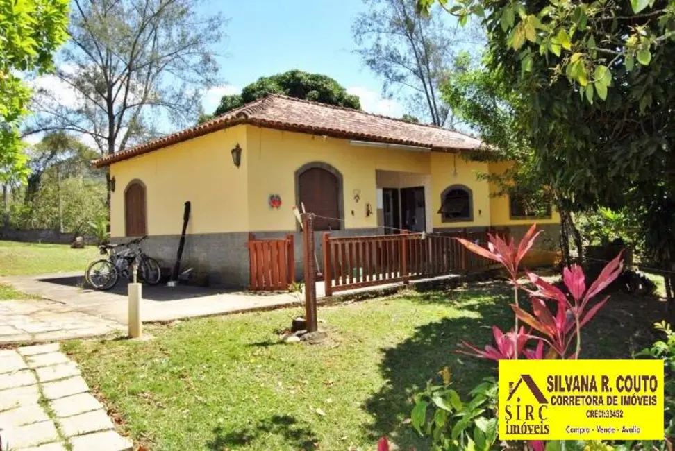 Foto 3 de Chácara com 3 quartos à venda, 3990m2 em Itaocaia Valley (Itaipuaçu), Marica - RJ