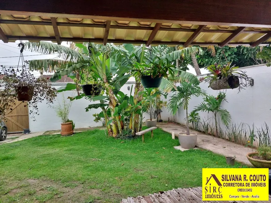 Foto 8 de Casa com 3 quartos à venda, 480m2 em Marica - RJ