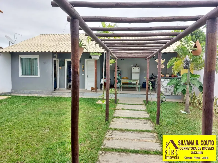Foto 2 de Casa com 3 quartos à venda, 480m2 em Marica - RJ