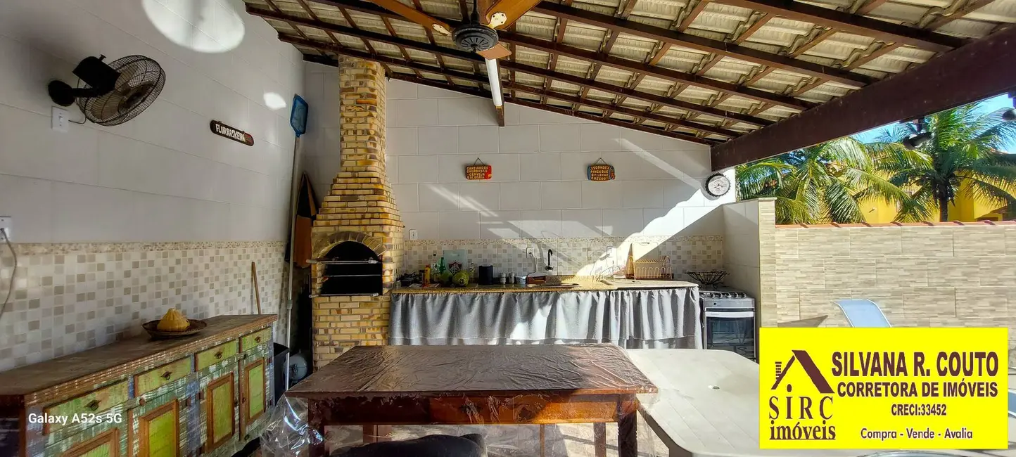 Foto 4 de Casa com 2 quartos à venda, 240m2 em Marica - RJ