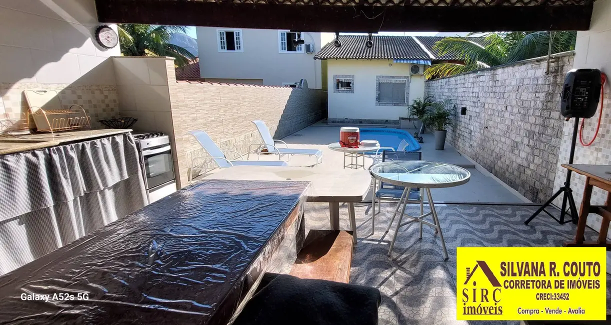 Foto 9 de Casa com 2 quartos à venda, 240m2 em Marica - RJ