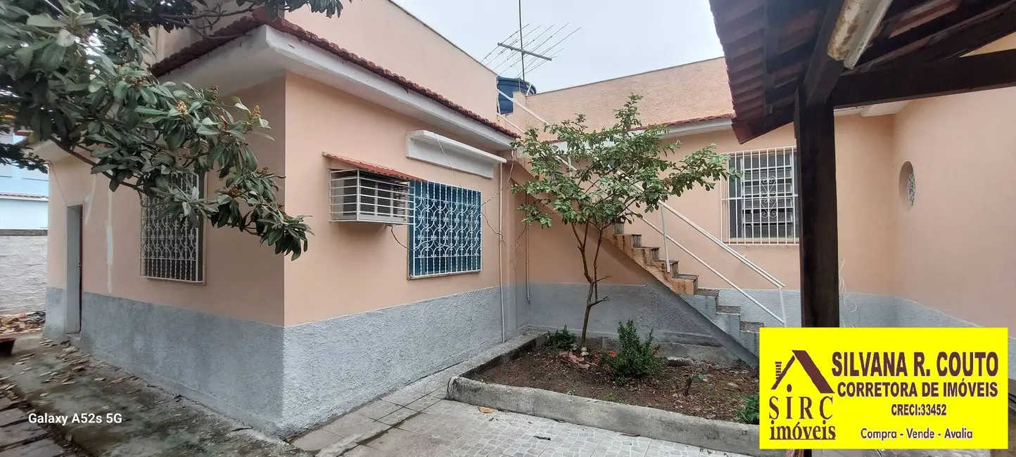 Foto 3 de Casa com 7 quartos à venda, 785m2 em São José do Imbassaí, Marica - RJ