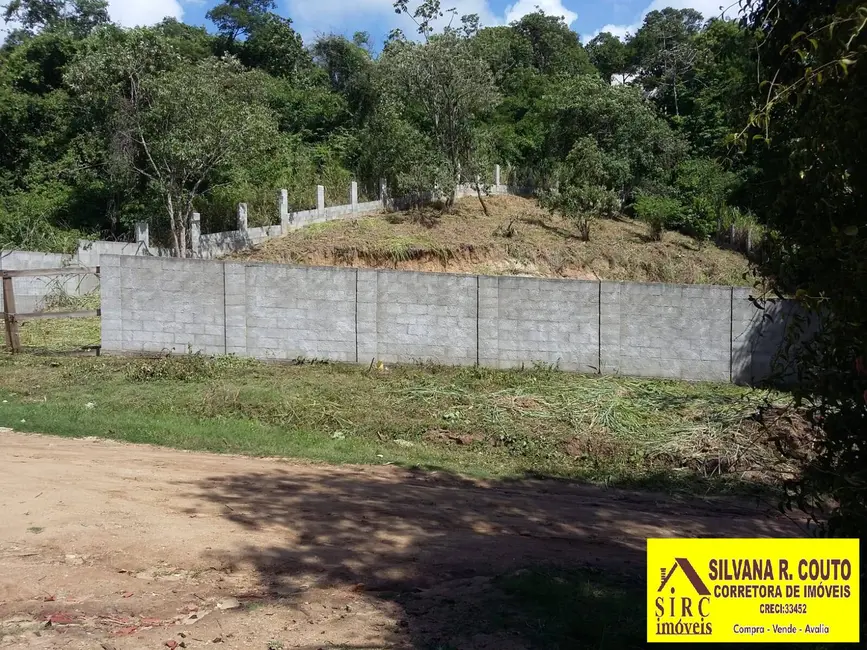 Foto 1 de Terreno / Lote à venda, 558m2 em Marica - RJ