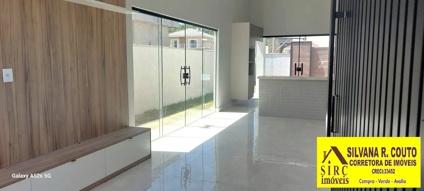 Casa de Condomínio com 4 quartos à venda, 360m2 em Cajueiros (Itaipuaçu), Marica - RJ - imagem 5 Foto 5 de Casa de Condomínio com 4 quartos à venda, 360m2 em Cajueiros (Itaipuaçu), Marica - RJ
