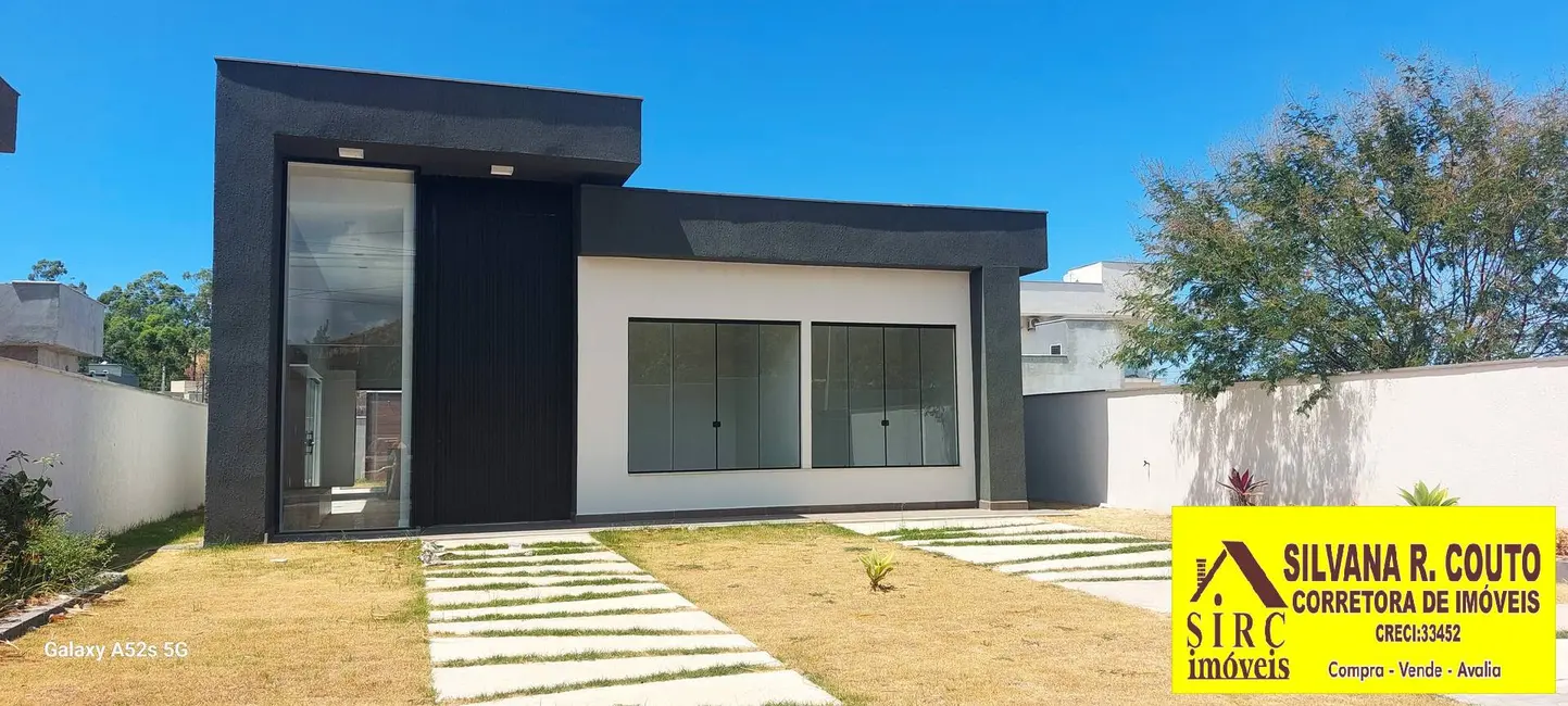 Casa de Condomínio com 4 quartos à venda, 360m2 em Cajueiros (Itaipuaçu), Marica - RJ - imagem 4 Foto 4 de Casa de Condomínio com 4 quartos à venda, 360m2 em Cajueiros (Itaipuaçu), Marica - RJ
