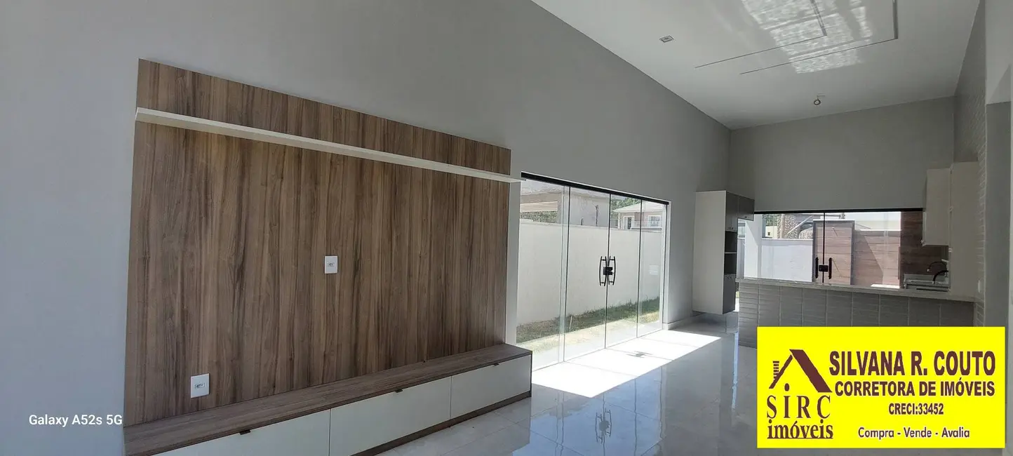 Casa de Condomínio com 4 quartos à venda, 360m2 em Cajueiros (Itaipuaçu), Marica - RJ - imagem 6 Foto 6 de Casa de Condomínio com 4 quartos à venda, 360m2 em Cajueiros (Itaipuaçu), Marica - RJ
