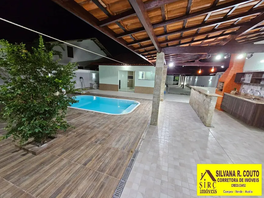 Foto 1 de Casa com 4 quartos à venda, 360m2 em Marica - RJ