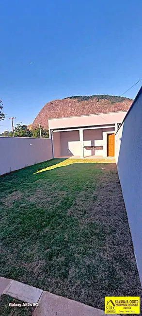 Foto 2 de Casa com 2 quartos à venda, 220m2 em Itaocaia Valley (Itaipuaçu), Marica - RJ