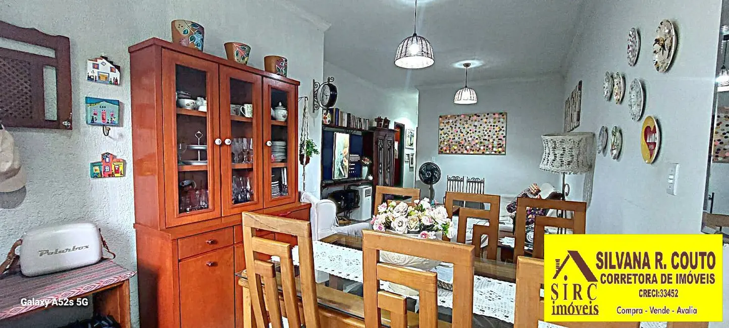 Foto 9 de Casa com 2 quartos à venda, 240m2 em Jardim Atlântico Central (Itaipuaçu), Marica - RJ