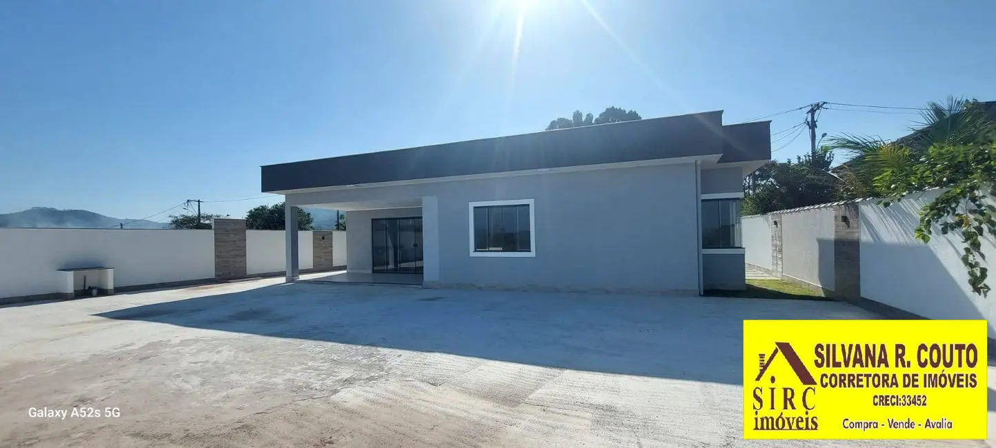 Foto 5 de Casa com 3 quartos à venda, 427m2 em Cajueiros (Itaipuaçu), Marica - RJ