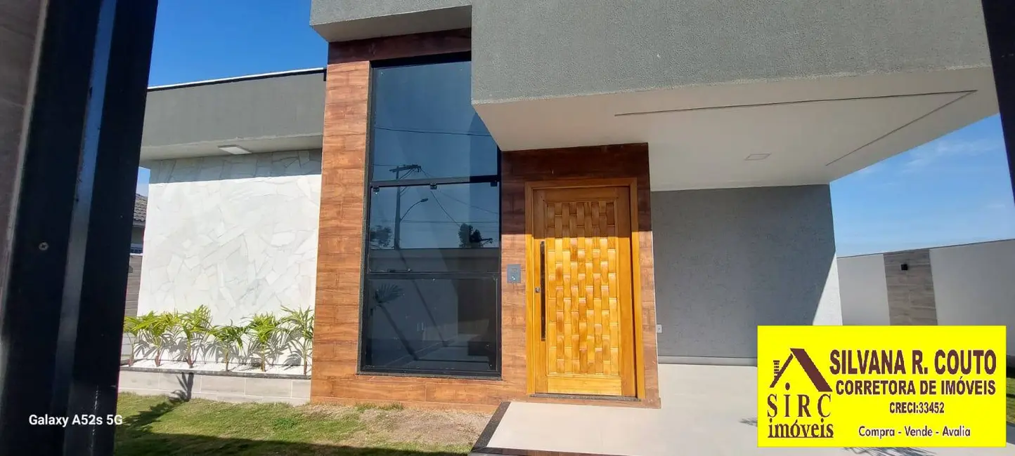 Foto 3 de Casa com 3 quartos à venda, 427m2 em Cajueiros (Itaipuaçu), Marica - RJ