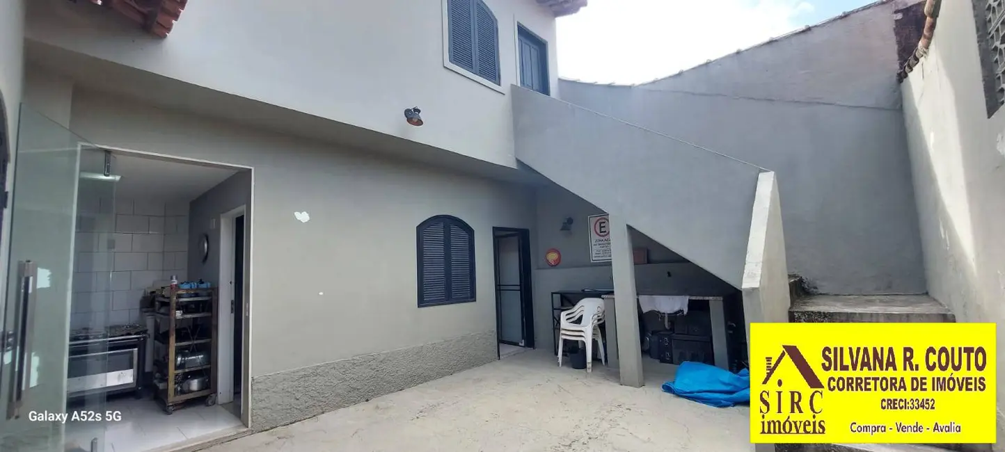 Foto 5 de Casa com 3 quartos à venda, 300m2 em Praia de Itaipuaçu (Itaipuaçu), Marica - RJ