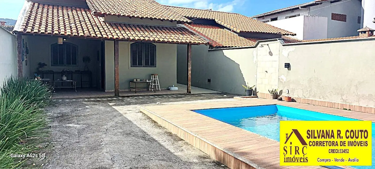 Foto 4 de Casa com 3 quartos à venda, 300m2 em Praia de Itaipuaçu (Itaipuaçu), Marica - RJ