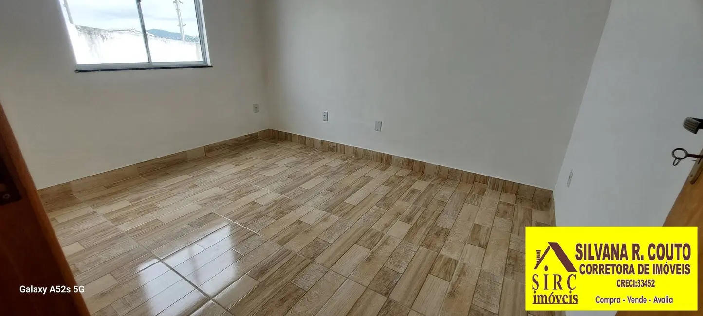 Foto 17 de Casa à venda, 233m2 em Jardim Atlântico Leste (Itaipuaçu), Marica - RJ