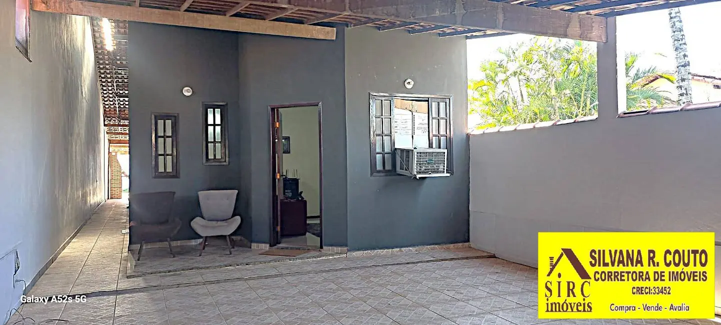 Foto 1 de Casa com 2 quartos à venda, 240m2 em Jardim Atlântico Central (Itaipuaçu), Marica - RJ