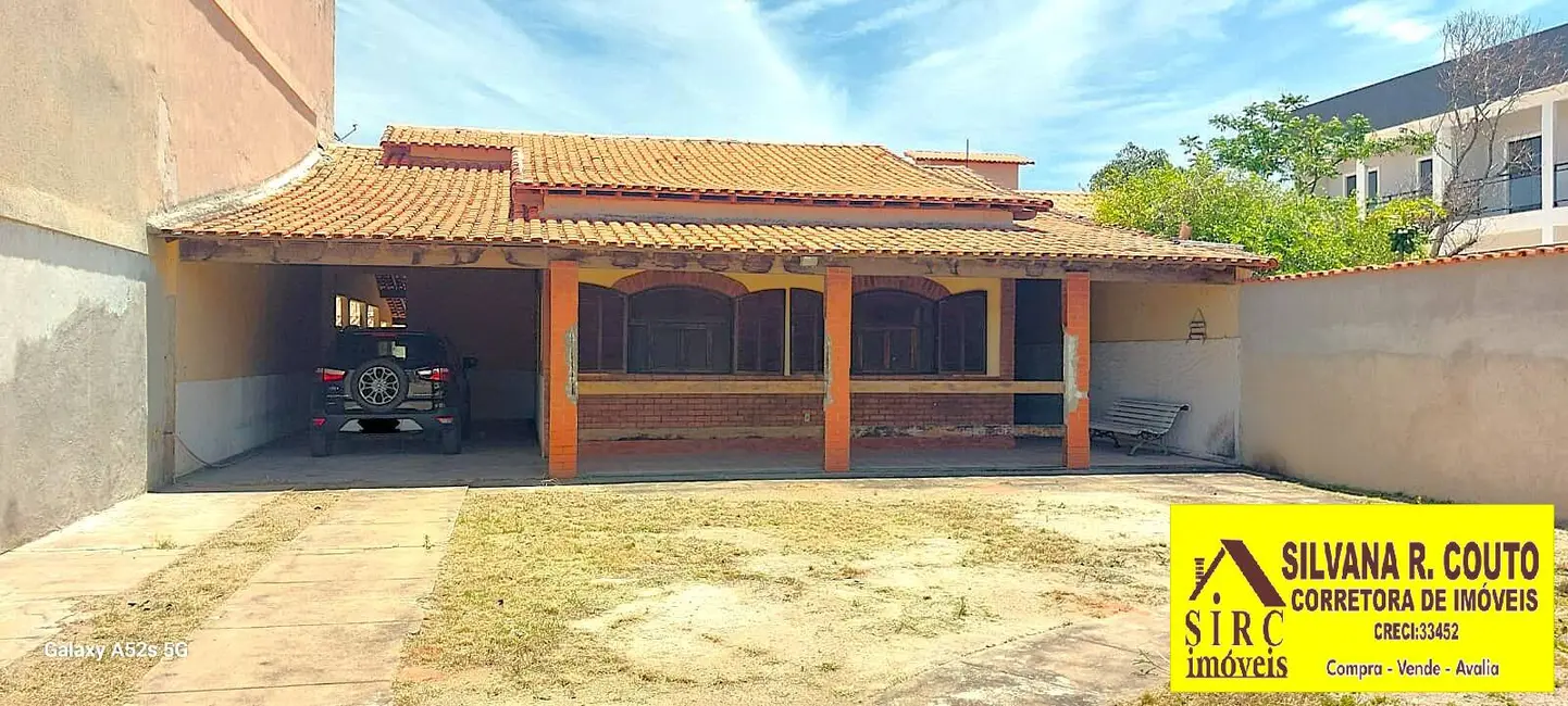 Foto 1 de Casa com 3 quartos à venda, 480m2 em Marica - RJ