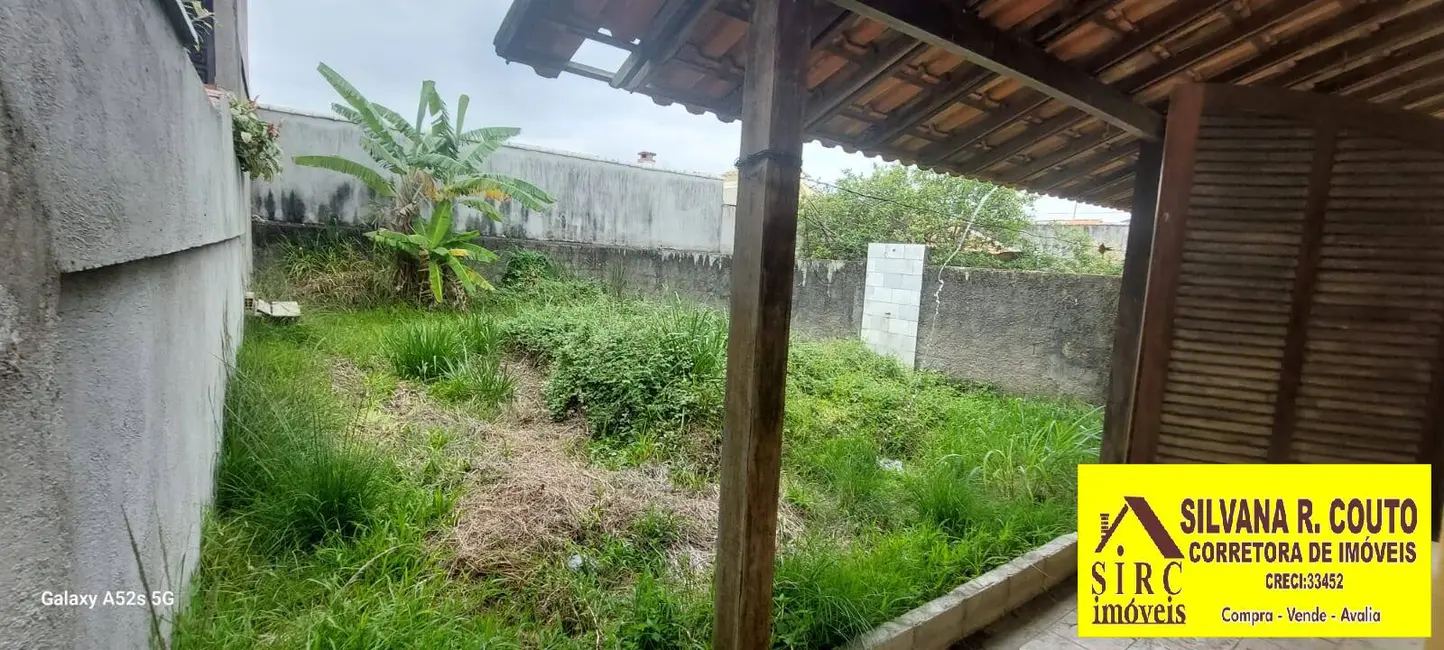 Foto 6 de Casa com 2 quartos à venda, 240m2 em Jardim Atlântico Central (Itaipuaçu), Marica - RJ