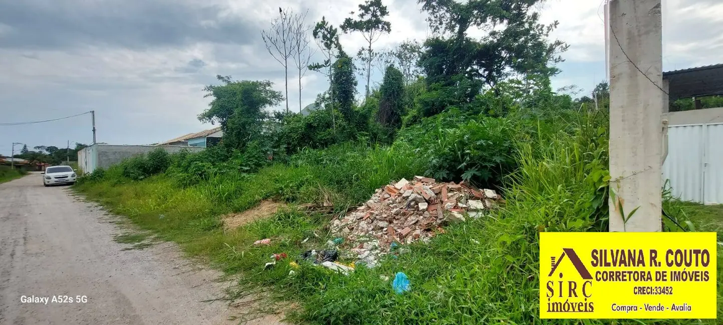 Foto 2 de Terreno / Lote à venda, 600m2 em Marica - RJ
