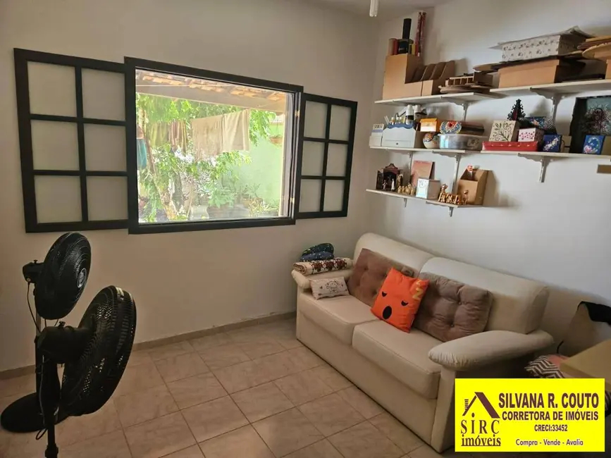 Foto 6 de Casa com 3 quartos à venda, 360m2 em Chácaras de Inoã (Inoã), Marica - RJ