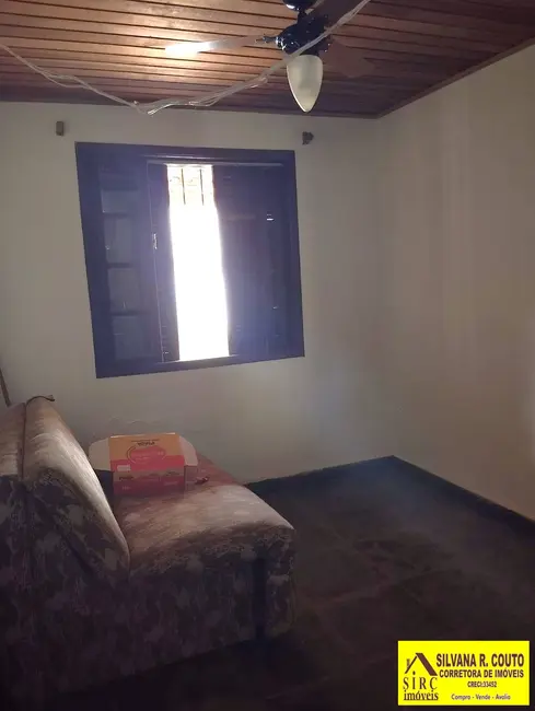 Foto 9 de Casa com 2 quartos à venda, 200m2 em Marica - RJ