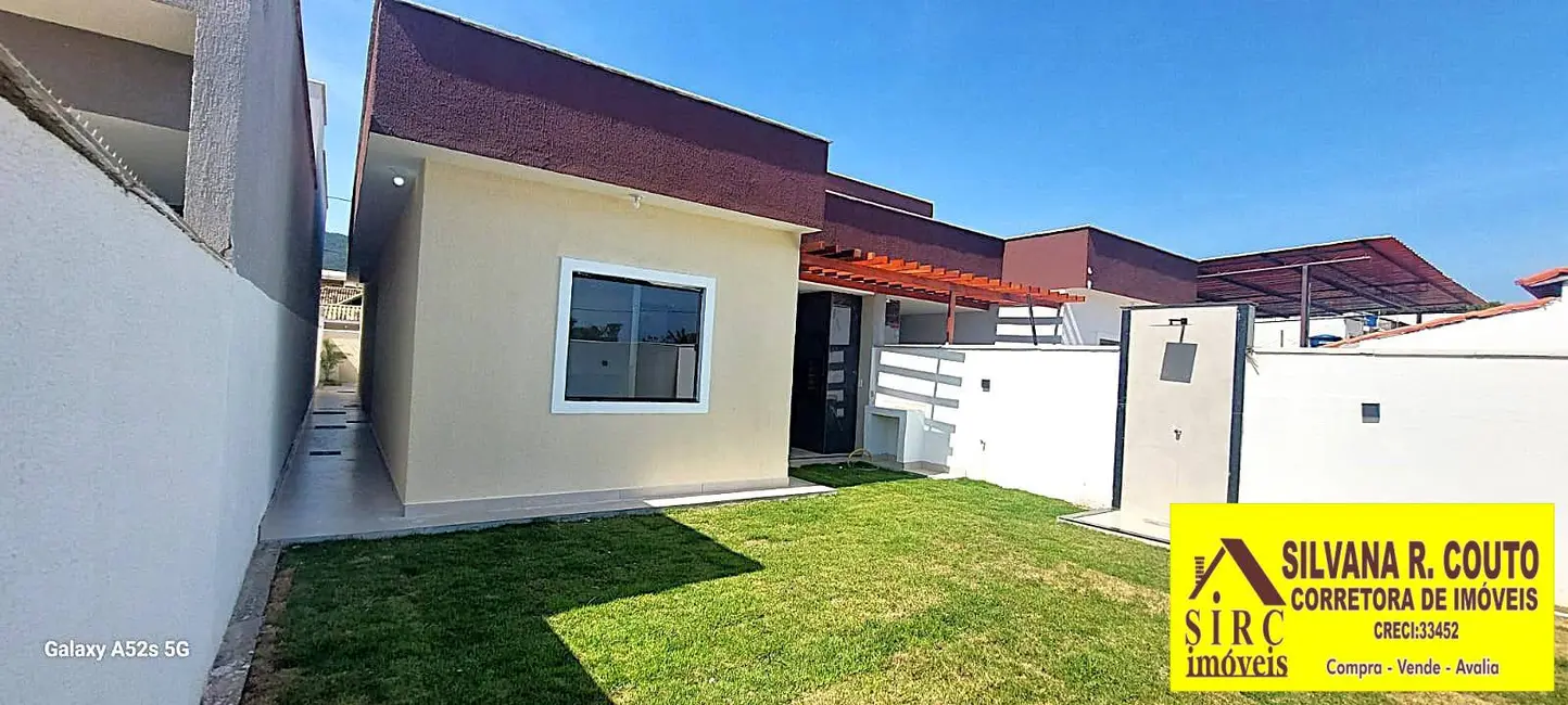 Foto 2 de Casa com 3 quartos à venda, 220m2 em Recanto de Itaipuaçu (Itaipuaçu), Marica - RJ