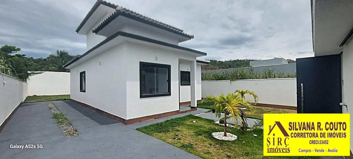 Foto 2 de Casa com 3 quartos à venda, 360m2 em Jardim Atlântico Oeste (Itaipuaçu), Marica - RJ