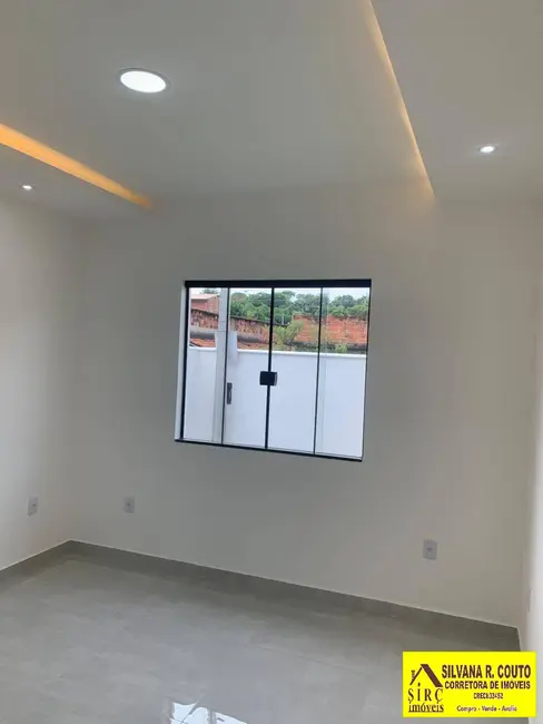 Casa com 2 quartos à venda, 360m2 em Centro, Marica - RJ - imagem 8 Foto 8 de Casa com 2 quartos à venda, 360m2 em Centro, Marica - RJ