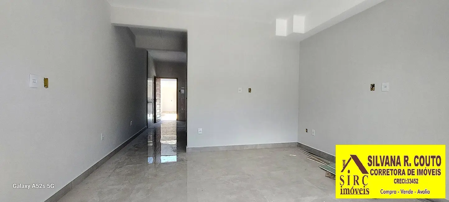 Casa com 2 quartos à venda, 126m2 em Jardim Atlântico Oeste (Itaipuaçu), Marica - RJ - imagem 5 Foto 5 de Casa com 2 quartos à venda, 126m2 em Jardim Atlântico Oeste (Itaipuaçu), Marica - RJ