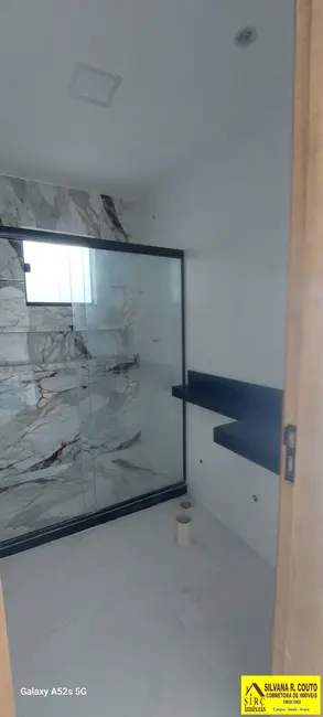 Foto 2 de Casa com 2 quartos à venda, 240m2 em Jardim Atlântico Leste (Itaipuaçu), Marica - RJ
